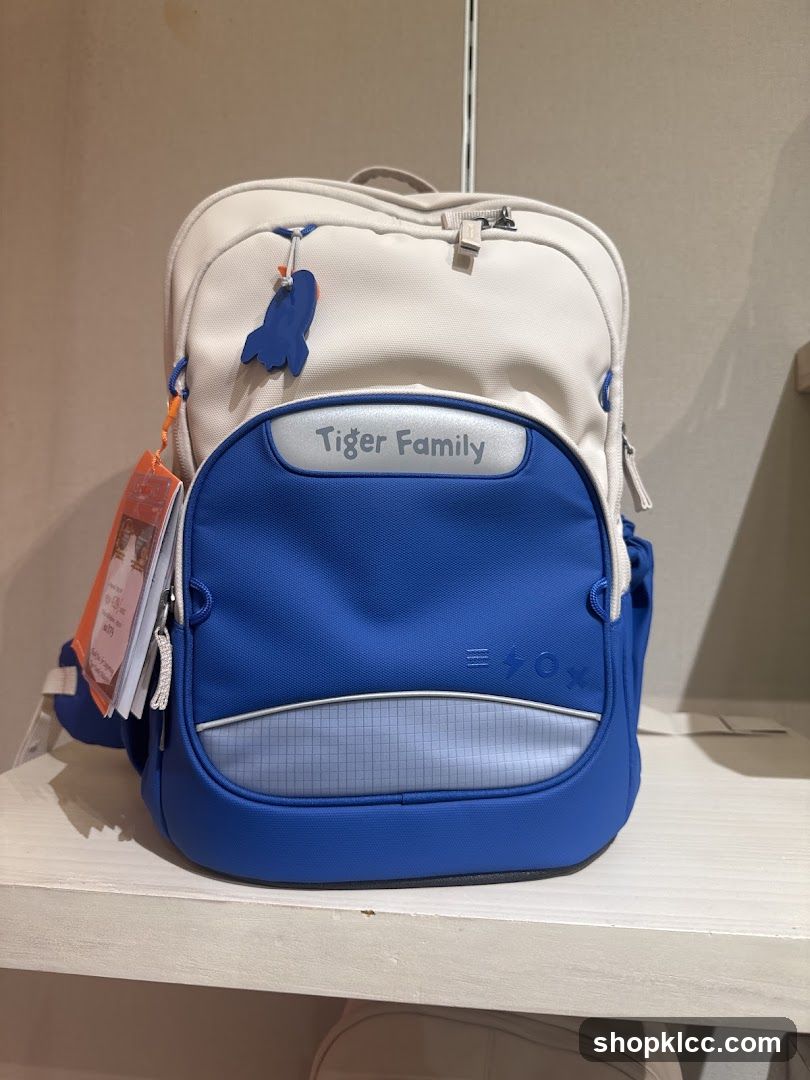 Tiger Family Backpack Display