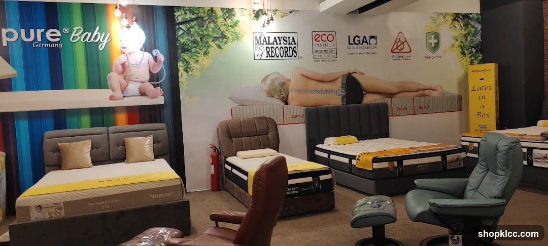 Mattress and Bed Display Store Interior