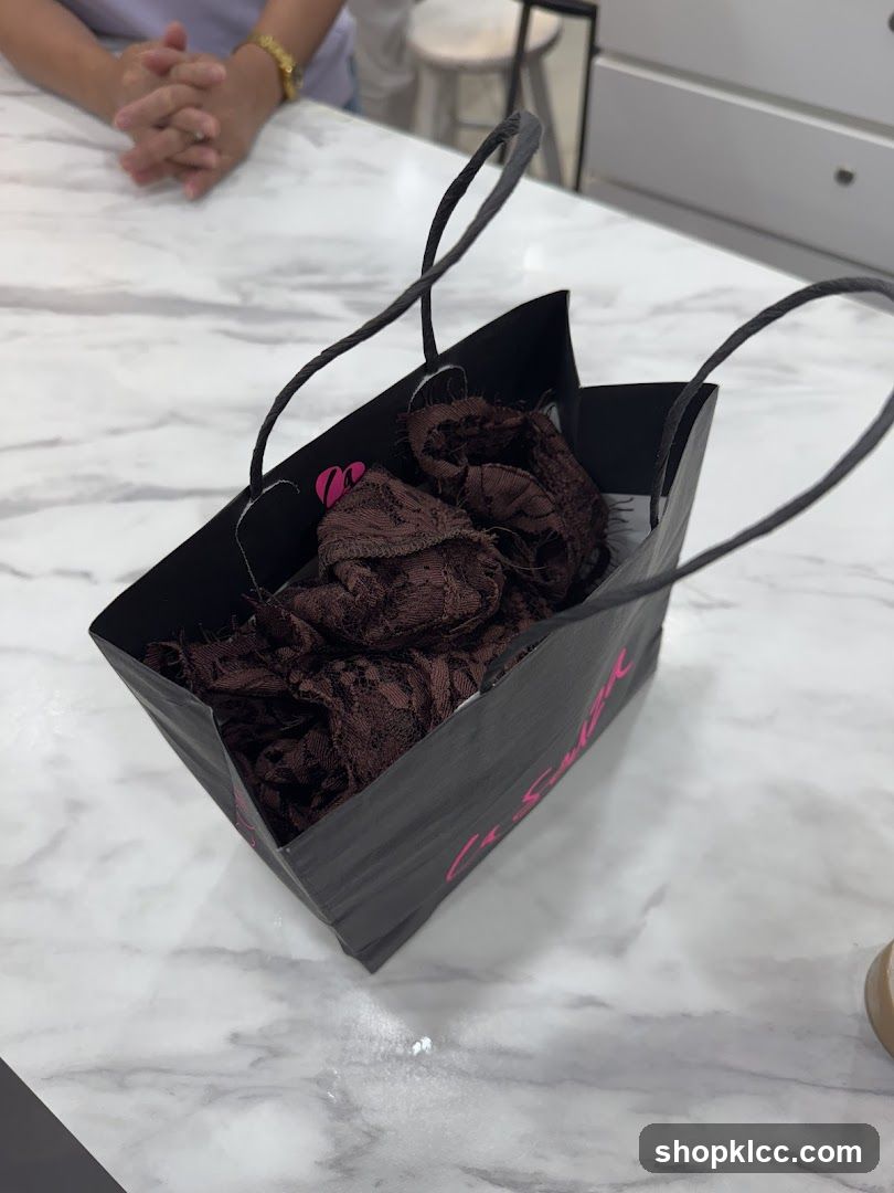 Shopping Bag with Lace