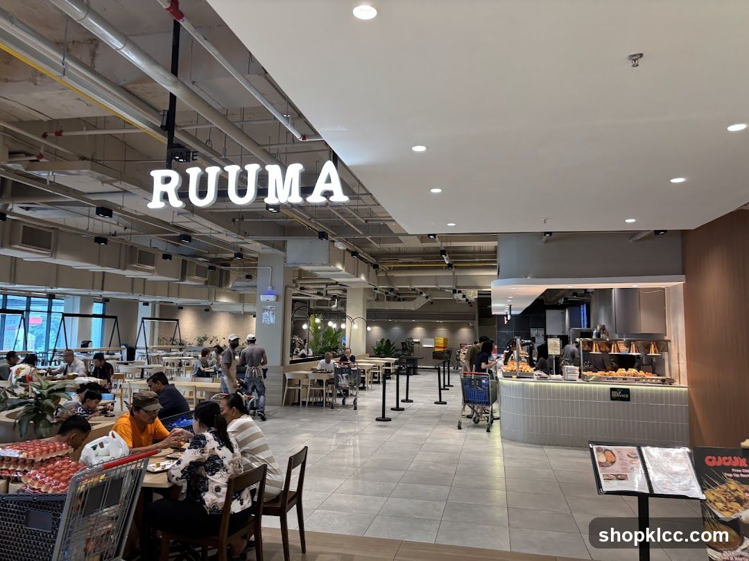 Food Court with RUUMA Signage