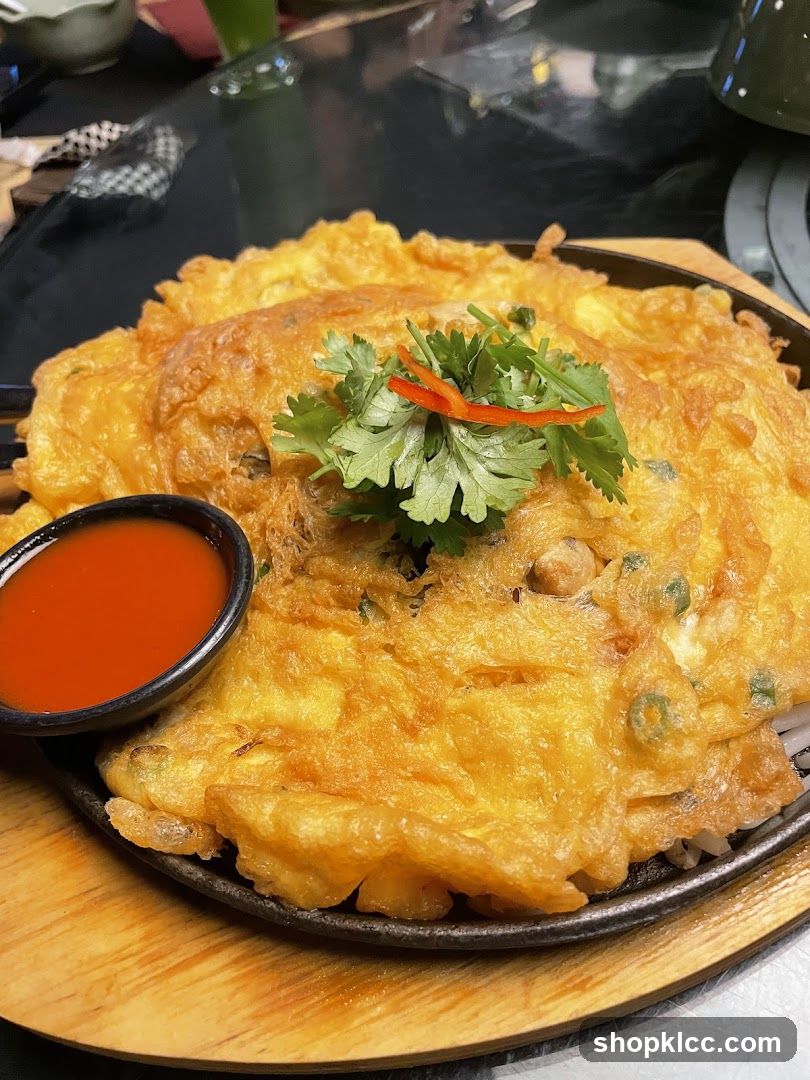 Omelet with Chili Sauce