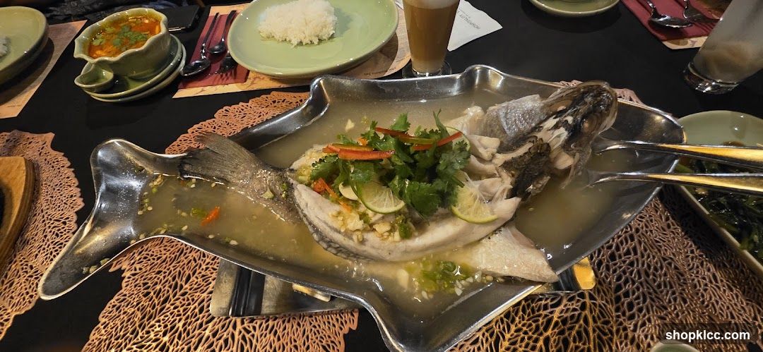 Steamed Fish with Lime and Chili