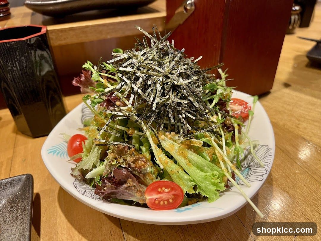 Salad with Nori and Tomatoes