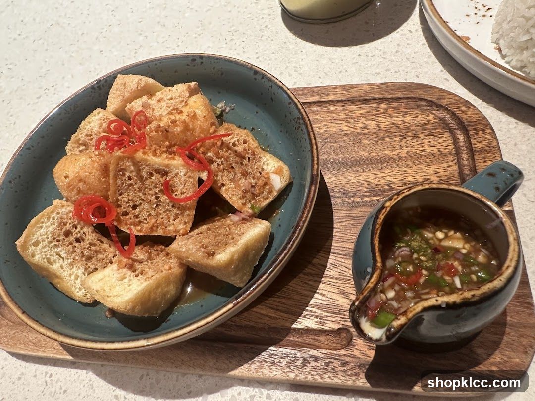 Fried Tofu with Dipping Sauce