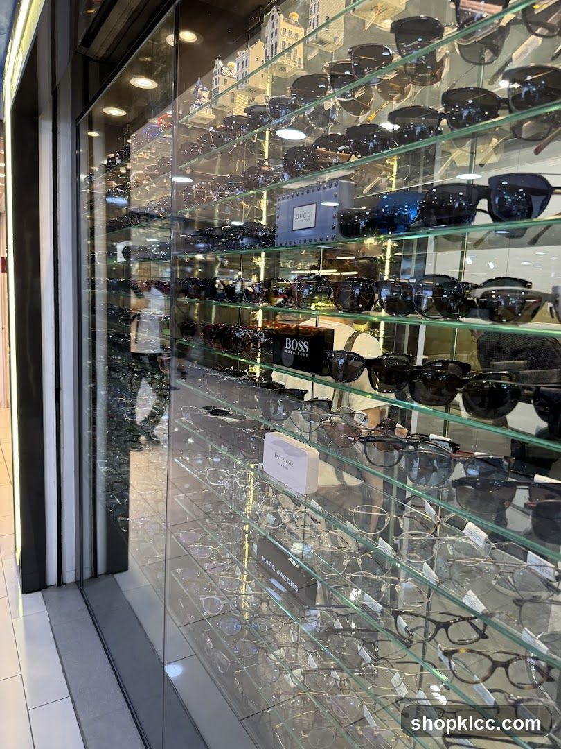 Eyeglasses and Sunglasses Display