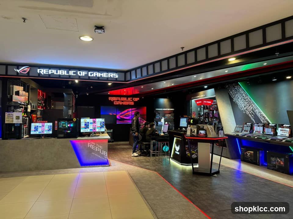 Republic of Gamers Store Interior