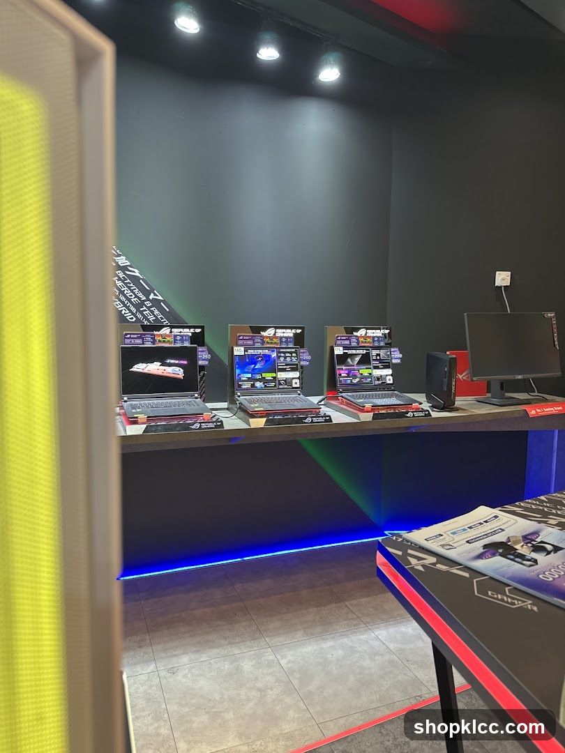 Gaming Laptops Display