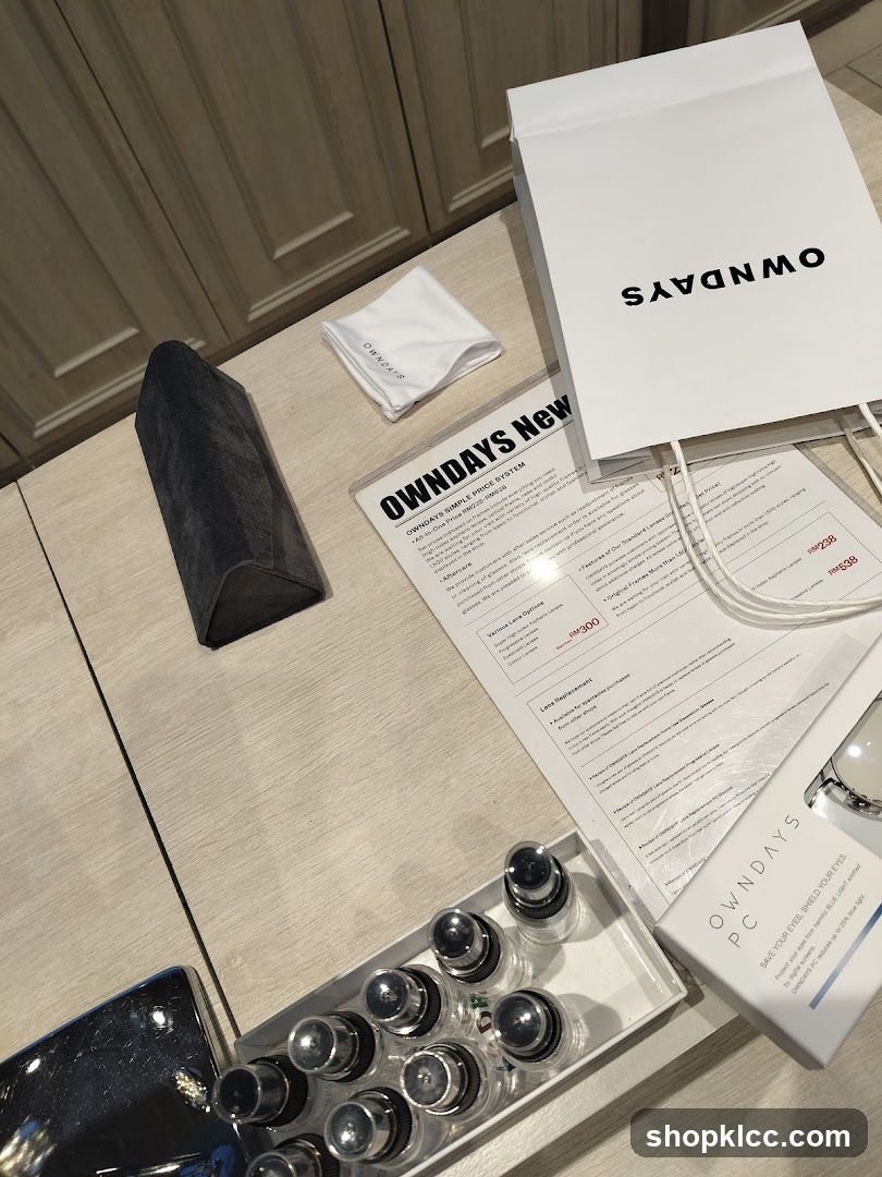 Eyewear Product Display