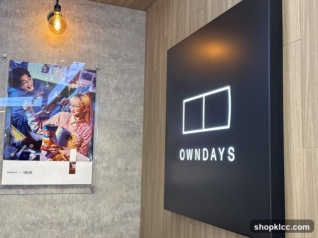 OWNDAYS Signage and Advertisement