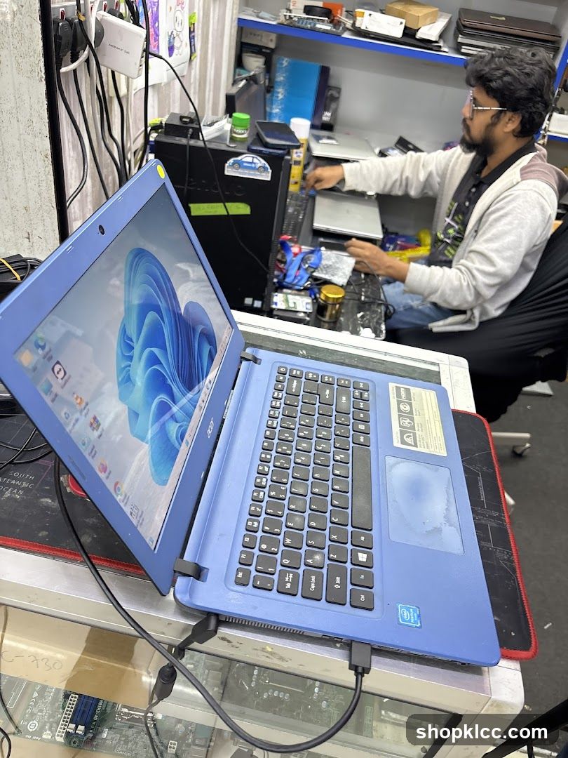 Computer Repair Shop