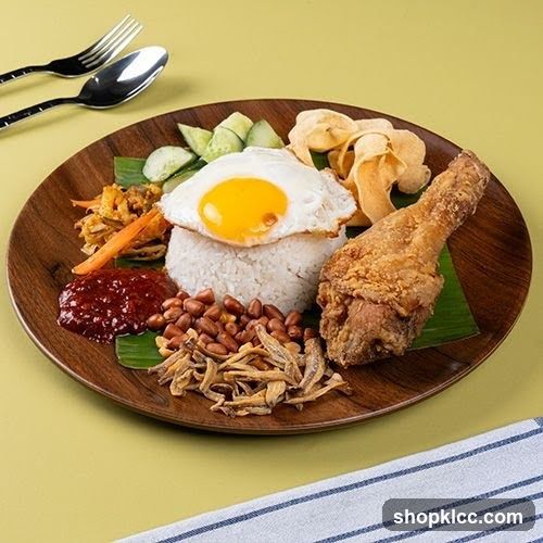 Nasi Lemak with Fried Chicken