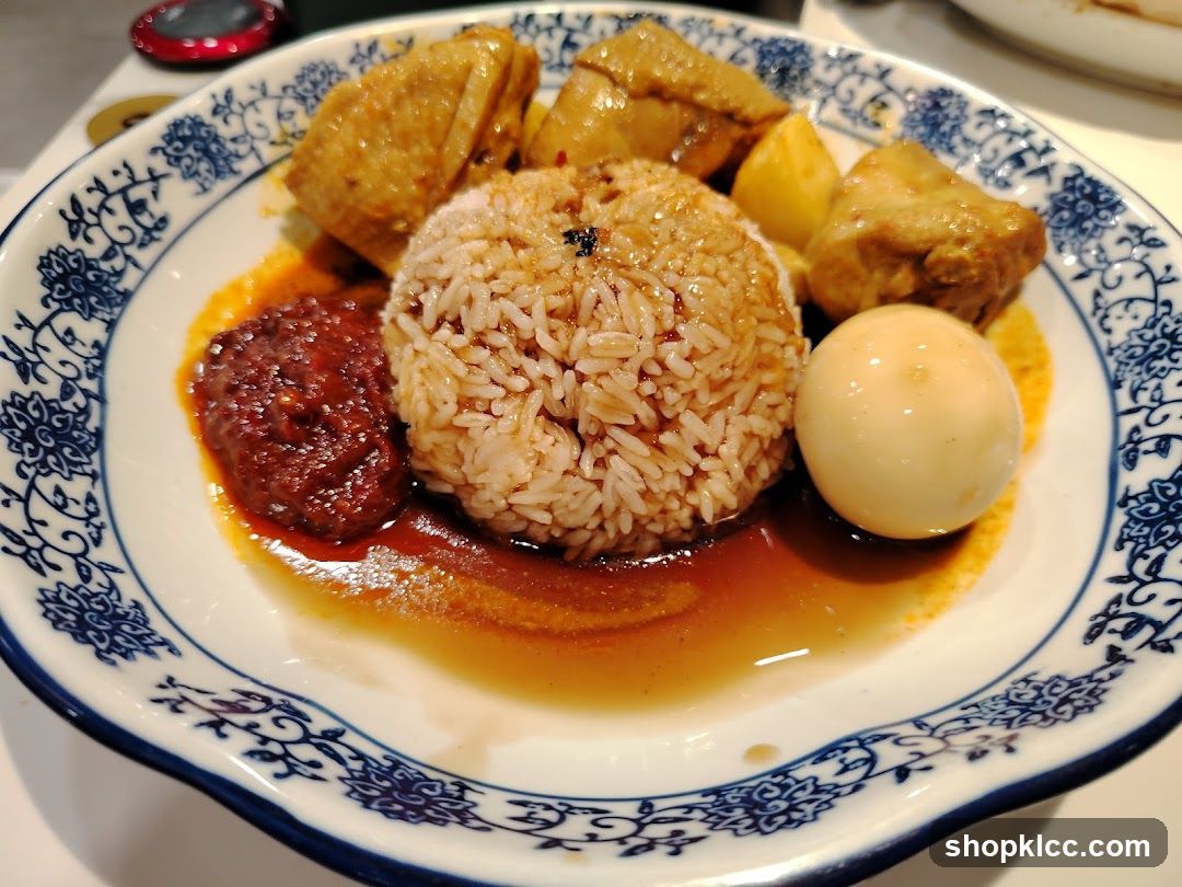 Chicken Rice with Egg and Chili