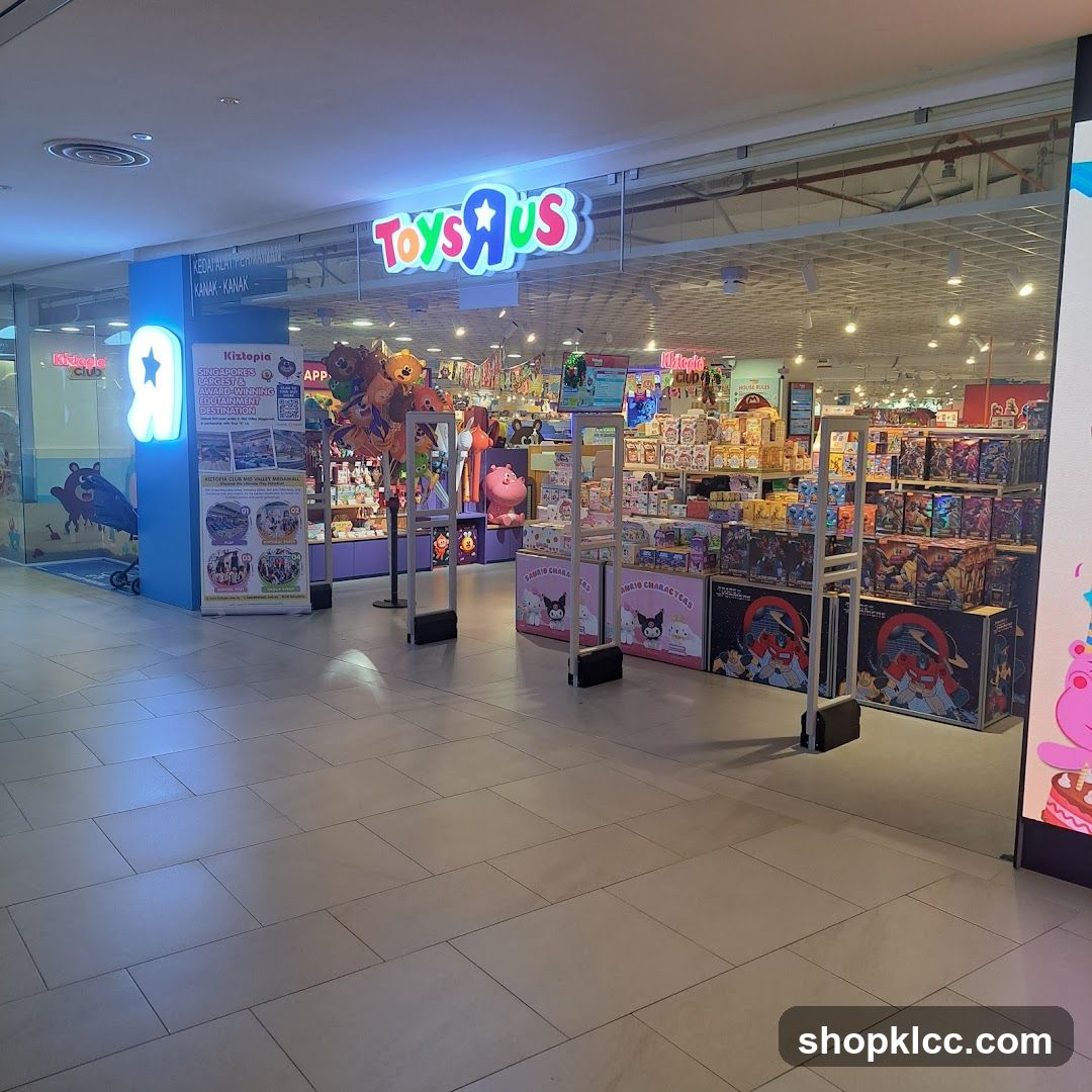 Toys R Us Storefront